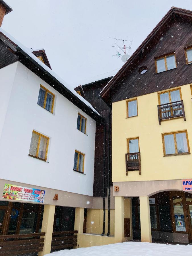 Horni Namesti Rokytnice nad Jizerou Exterior photo
